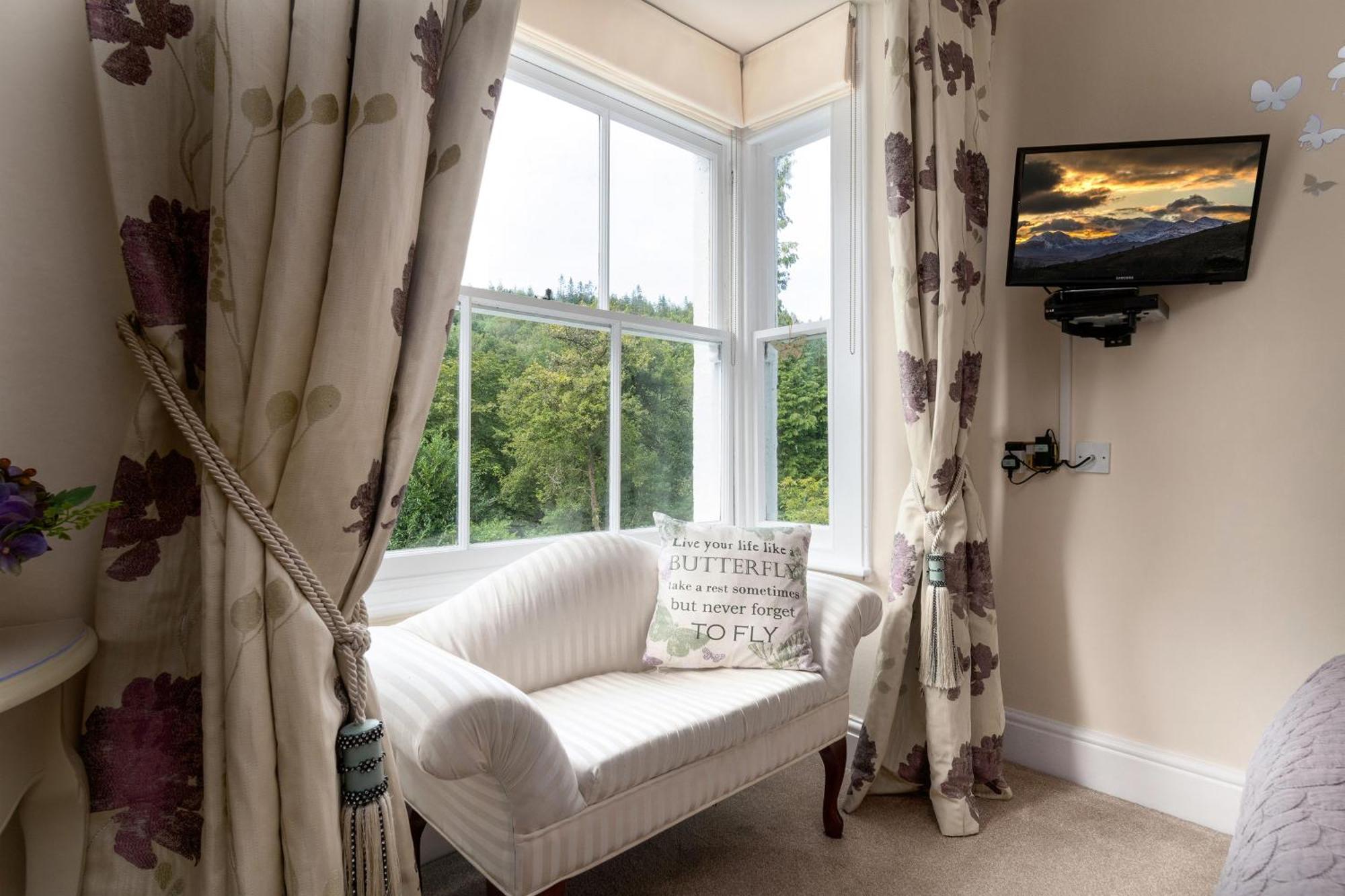 Afon Rhaiadr Country House Долгеллау Экстерьер фото