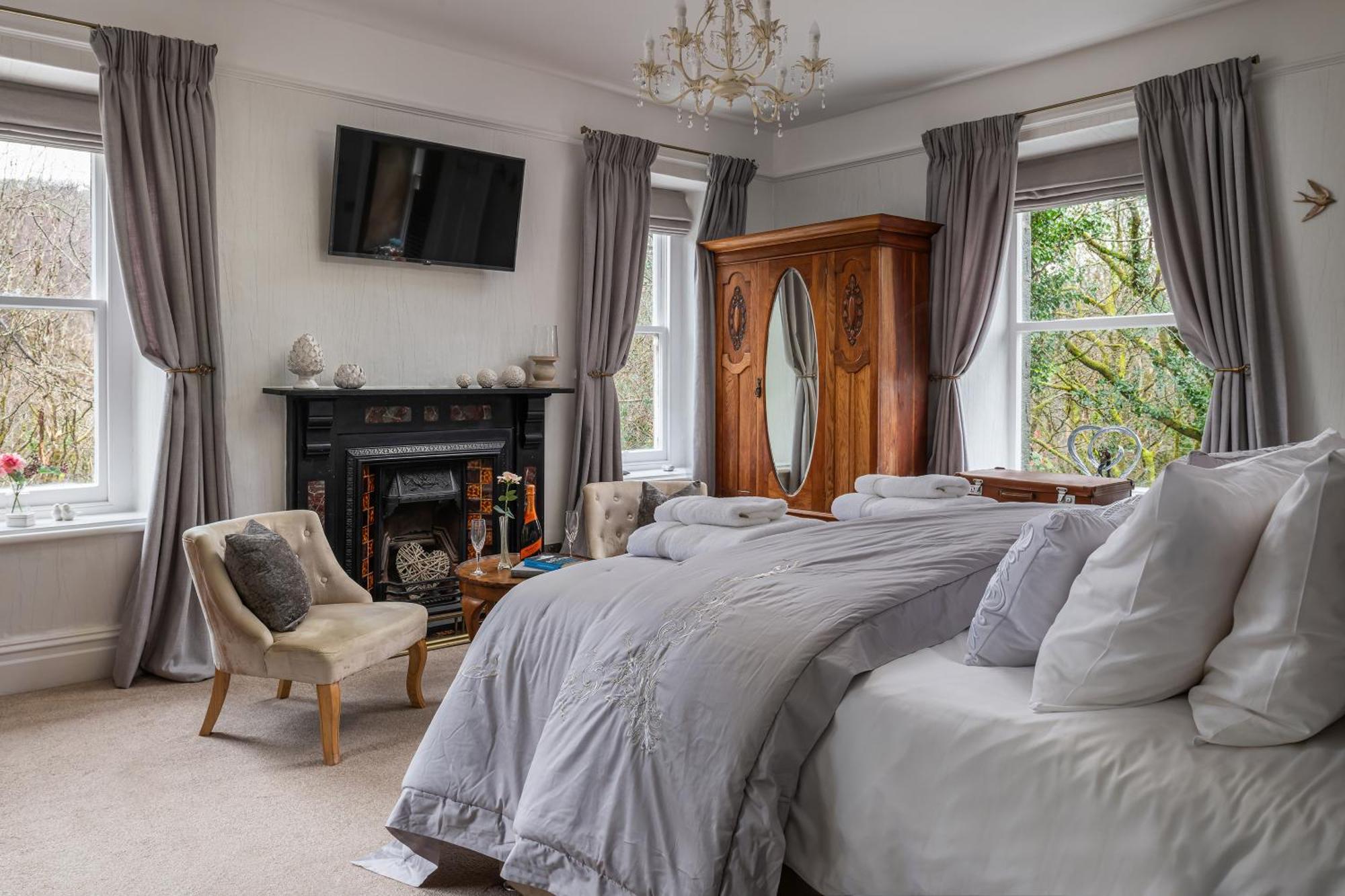 Afon Rhaiadr Country House Долгеллау Экстерьер фото